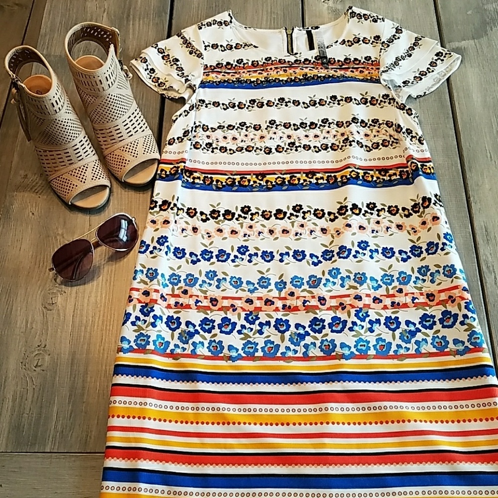 Kensie Shift Dress